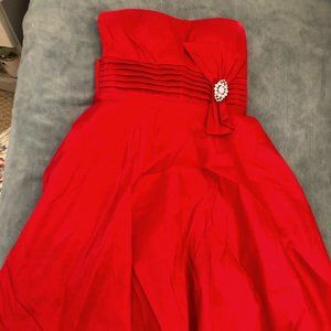 red homecoming dress
